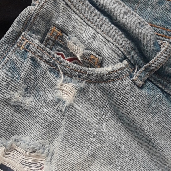Hollister Ripped Shorts - Picture 3 of 5
